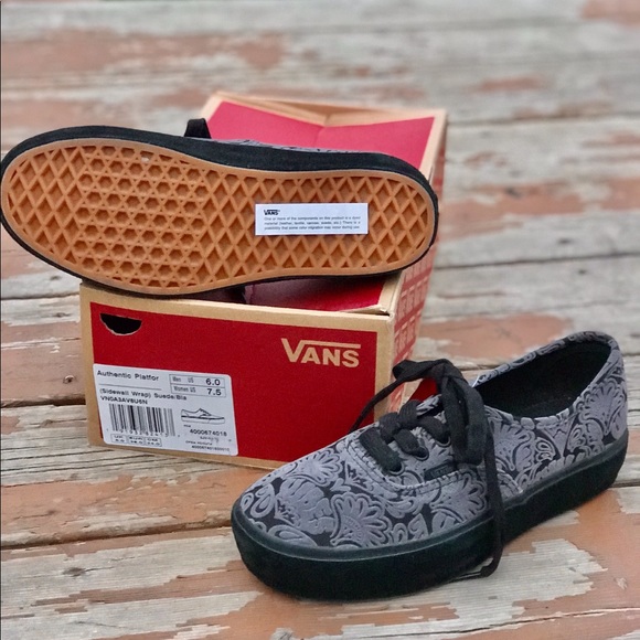 1 Left NWT Vans Vibes Platform 2.0 Authentic Black - Picture 3 of 7